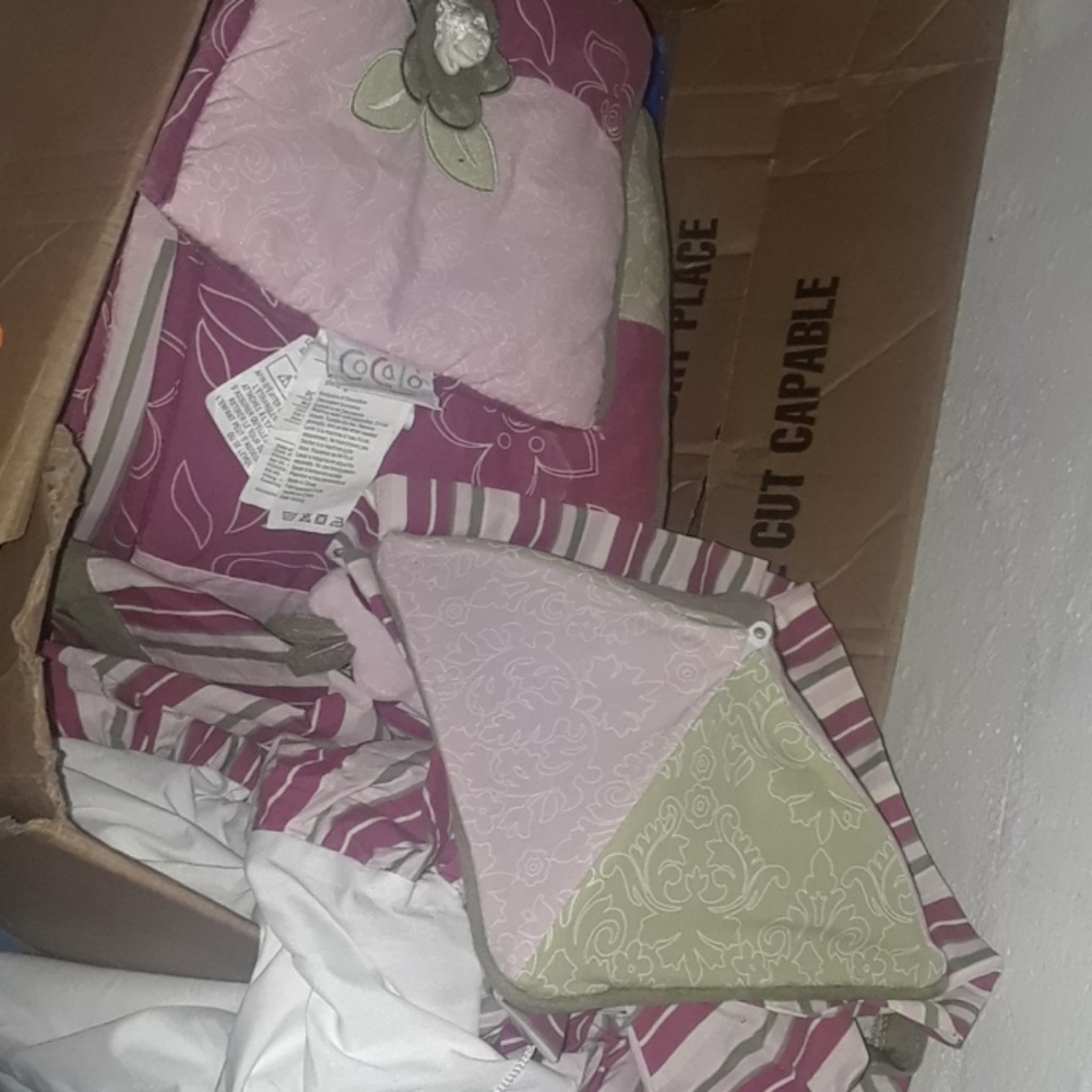 3 pcs crib set